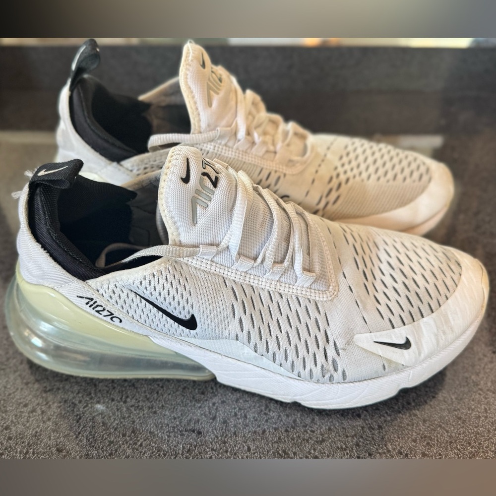Nike Air270
